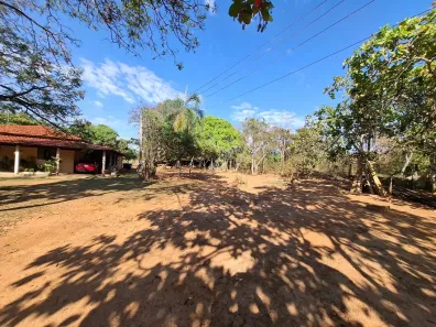 Fazenda/Sítio com 3 Quartos à venda, 120m² no Recreio Ypacaraí, Hidrolândia