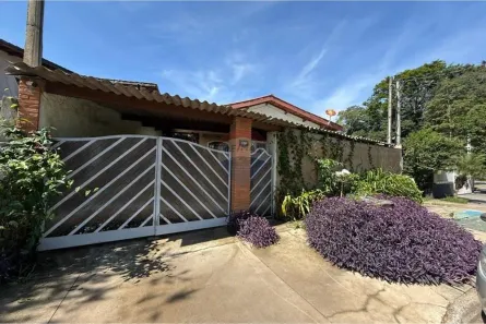 Casa com 4 Quartos para alugar, 172m² no Jardim dos Pinheiros, Atibaia