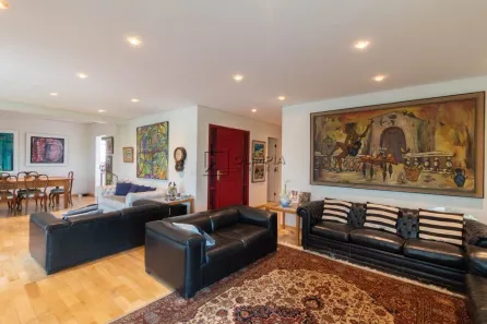 Apartamento com 4 Quartos para alugar, 246m² no Campo Belo, São Paulo