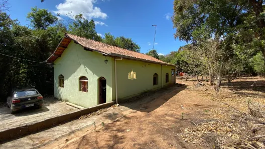 Fazenda/Sítio com 4 Quartos à venda, 1000m² no , Esmeraldas