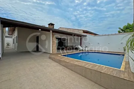 Casa com 3 Quartos à venda, 139m² no Parque Balneario Oasis, Peruíbe