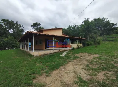 Fazenda/Sítio com 3 Quartos à venda, 100m² no Cidade Nova, Arcos