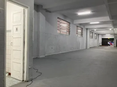 Ponto Comercial para venda ou aluguel, 570m² no Vila Mathias, Santos