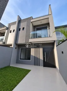 Sobrado com 3 Quartos à venda, 205m² no Portão, Curitiba