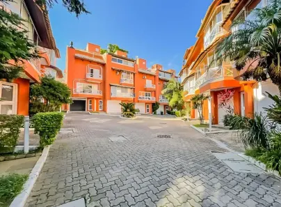 Casa de Condomínio com 4 Quartos à venda, 253m² no Vila Assunção, Porto Alegre