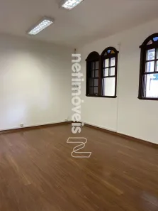 Ponto Comercial com 7 Quartos à venda, 450m² no São José, Belo Horizonte