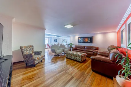 Apartamento com 5 Quartos à venda, 429m² no Bom Fim, Porto Alegre