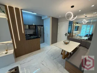 Apartamento com 2 Quartos à venda, 64m² no Marapé, Santos