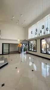 Casa com 5 Quartos à venda, 365m² no Jardim das Colinas, São José dos Campos