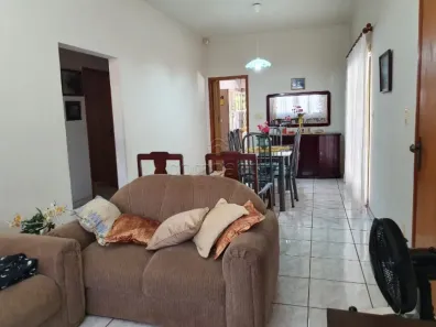 Casa com 3 Quartos à venda, 200m² no Jardim Santa Catarina, São José do Rio Preto