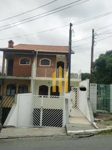 Sobrado com 3 Quartos para alugar, 300m² no Vila Irmãos Arnoni, São Paulo
