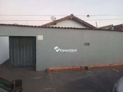 Casa com 4 Quartos à venda, 160m² no Núcleo Habitacional Jardim Bocayuva, Macatuba