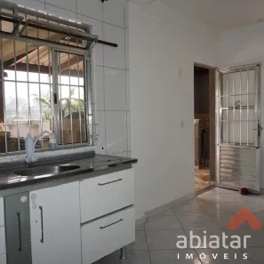 Casa com 1 Quarto para alugar, 50m² no Jardim do Colégio, Embu das Artes