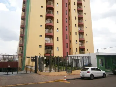 Apartamento com 2 Quartos à venda, 75m² no Centro, São Carlos