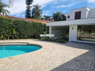 Sobrado com 4 Quartos à venda, 792m² no Interlagos, São Paulo