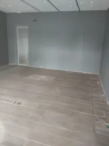 Ponto Comercial para alugar, 93m² no Quinta da Serra, Canela