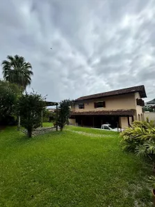 Casa com 4 Quartos à venda, 400m² no Balneário, Angra dos Reis
