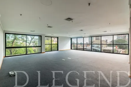 Sala Comercial para alugar, 111m² no Auxiliadora, Porto Alegre