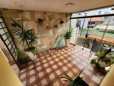 Sobrado com 3 Quartos à venda, 213m² no Campestre, Santo André