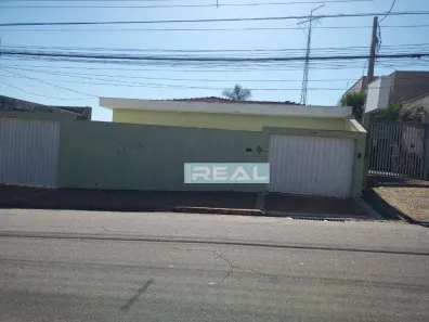 Imóvel Comercial com 4 Quartos à venda, 193m² no Santa Cecília, Paulínia