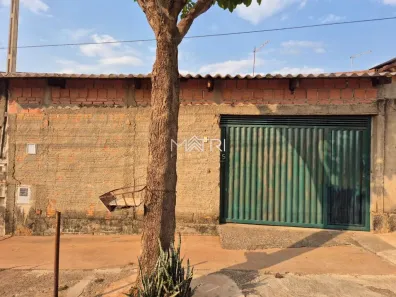 Casa com 2 Quartos à venda, 43m² no Jardim Roberto Selmi Dei, Araraquara