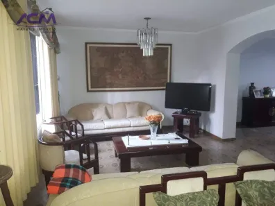 Sobrado com 5 Quartos à venda, 390m² no Bela Aliança, São Paulo