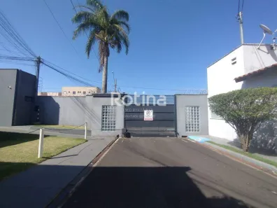 Casa de Condomínio com 2 Quartos para alugar, 120m² no Jardim Holanda, Uberlândia