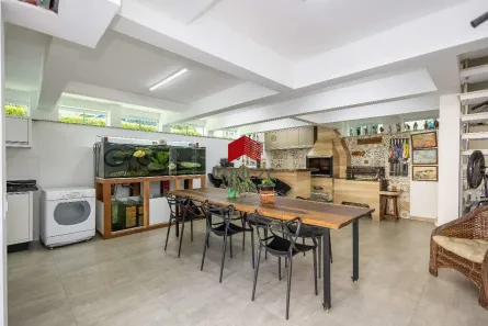 Sobrado com 3 Quartos à venda, 230m² no Iná, São José dos Pinhais