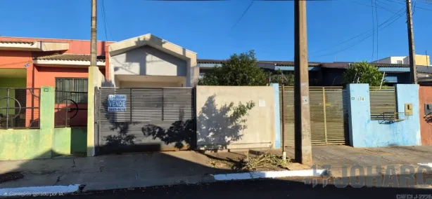 Casa com 2 Quartos à venda, 60m² no Loteamento Residencial Uirapuru, Apucarana