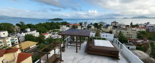 Cobertura com 4 Quartos à venda, 517m² no Canasvieiras, Florianópolis