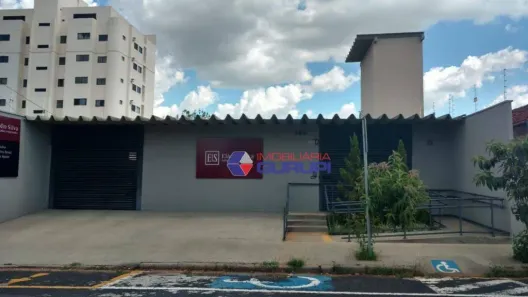 Imóvel Comercial com 4 Quartos à venda, 316m² no Vila São José, São José do Rio Preto