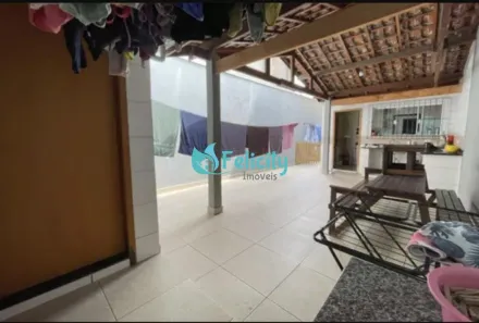 Casa com 3 Quartos à venda, 209m² no Vila Santa Maria, São Paulo
