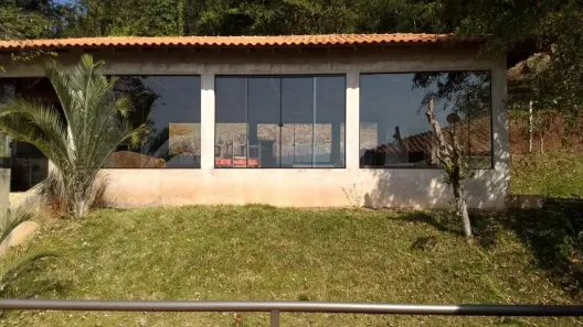 Fazenda/Sítio com 5 Quartos à venda, 200m² no Jardim Vale Verde, Londrina