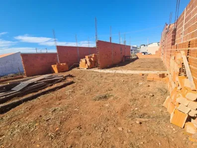 Lote/Terreno à venda, 300m² no Jardim dos Manacás, Santa Bárbara D'Oeste