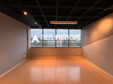 Ponto Comercial para alugar, 32m² no Barra Olímpica, Rio de Janeiro