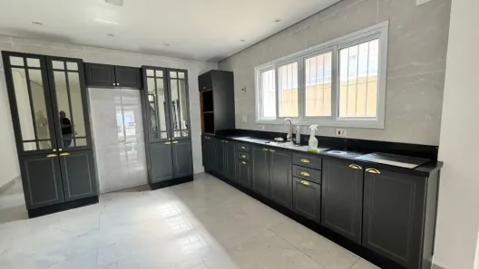 Casa com 5 Quartos à venda, 260m² no Guilhermina, Praia Grande