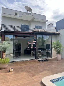 Sobrado com 4 Quartos à venda, 250m² no Condomínio Belvedere, Cuiabá