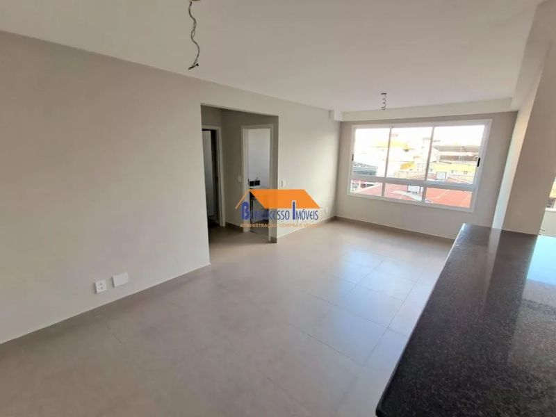 Apartamento com 2 quartos — Ipiranga, Belo Horizonte