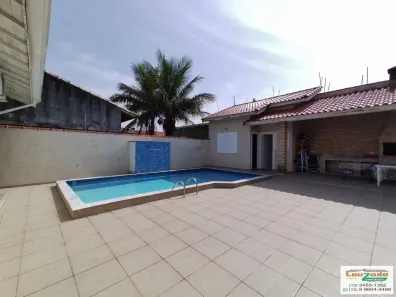 Casa com 3 Quartos à venda, 165m² no Estância Balneária Maria Helena Novaes, Peruíbe