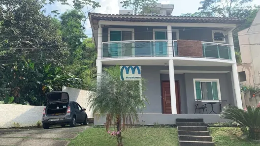 Casa de Condomínio com 4 Quartos à venda, 192m² no Maria Paula, Niterói