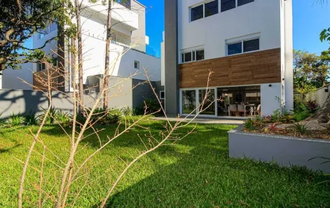 Casa de Condomínio com 3 Quartos à venda, 300m² no Pedra Redonda, Porto Alegre