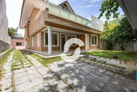 Casa com 5 Quartos à venda, 357m² no Itacoatiara, Niterói