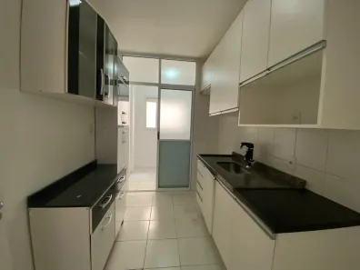 Apartamento com 3 Quartos para venda ou aluguel, 68m² no Jardim Tupanci, Barueri