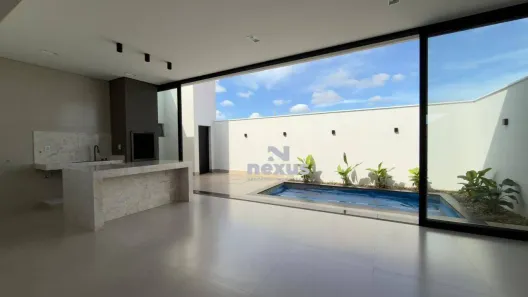 Casa de Condomínio com 4 Quartos à venda, 184m² no Novo Mundo, Uberlândia