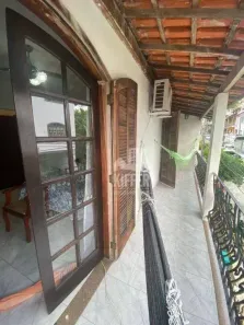 Casa de Condomínio com 3 Quartos à venda, 210m² no Galo Branco, São Gonçalo