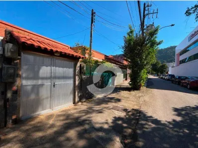 Casa com 4 Quartos à venda, 175m² no São Francisco, Niterói