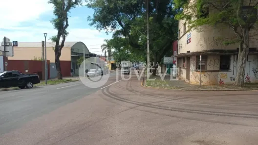 Lote/Terreno à venda, 449m² no São Lourenço, Curitiba