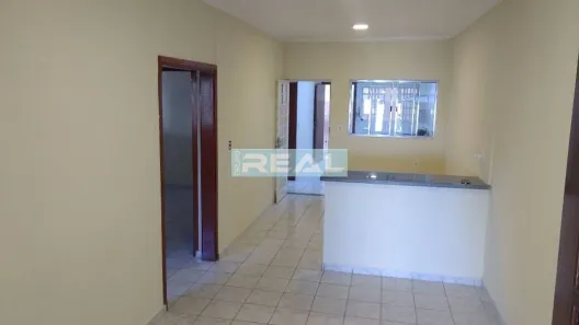 Casa com 3 Quartos para alugar, 120m² no Nova Veneza, Paulínia