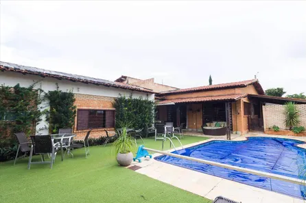 Casa com 3 Quartos à venda, 250m² no Setor Habitacional Contagem, Brasília
