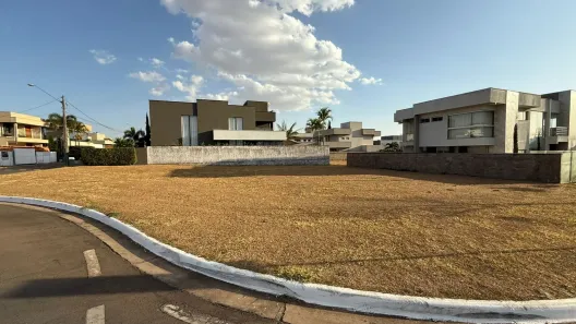 Lote/Terreno à venda, 618m² no Jardins Lisboa, Goiânia